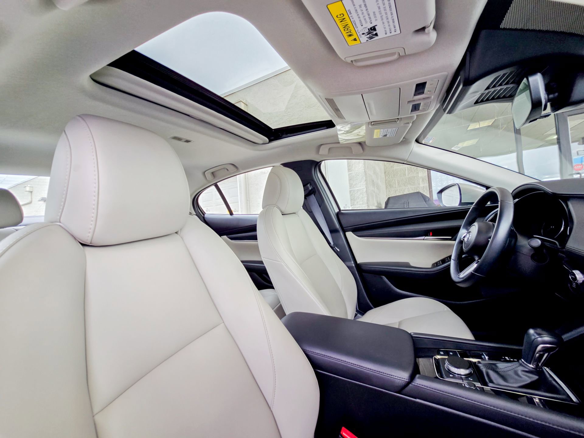 Used 2025 MAZDA MAZDA3 s image 9