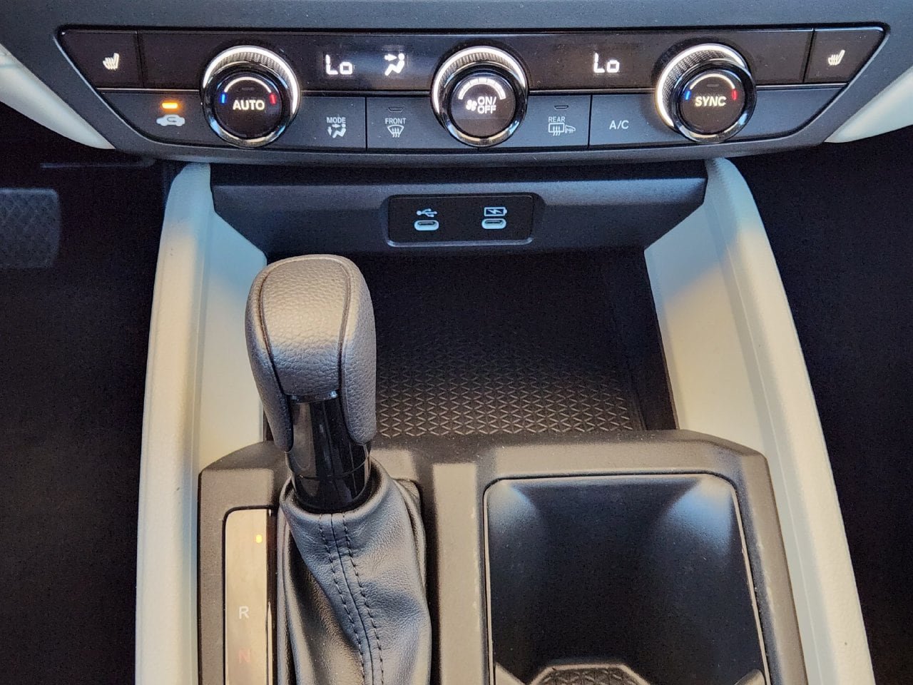 Used 2024 Honda Accord EX image 18