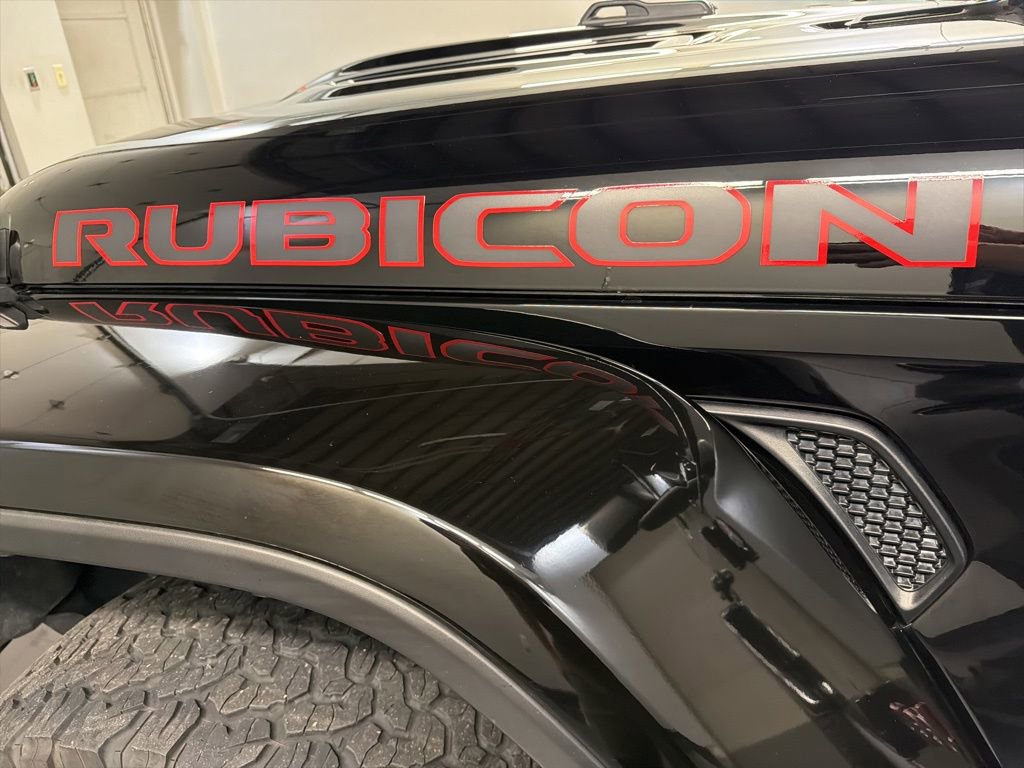 Used 2023 Jeep Wrangler Unlimited Rubicon w/ LED Lighting Group AWD/4WD image 40
