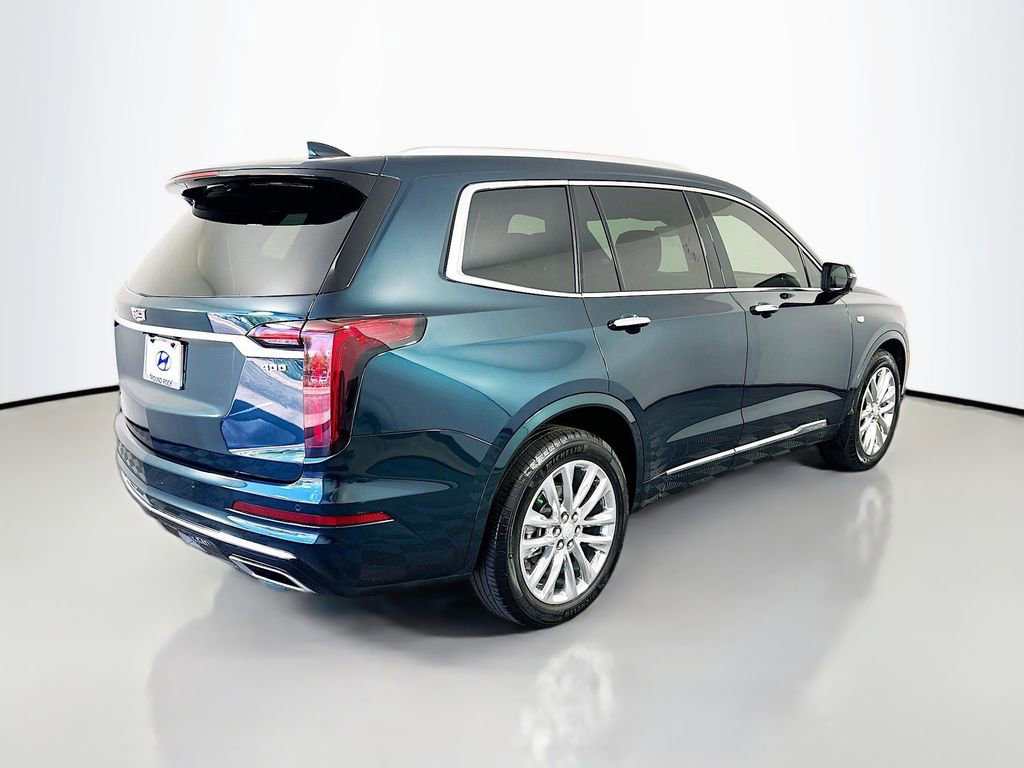 Used 2025 Cadillac XT6 Premium Luxury w/ LPO, Floor Liner Package image 5