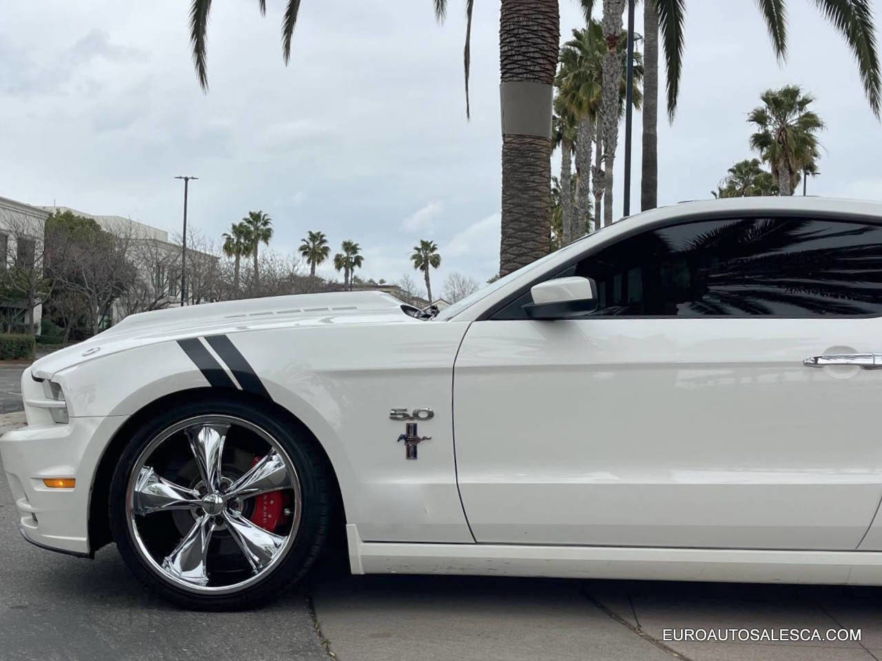 Used 2013 Ford Mustang GT Premium w/ Security Pkg image 9