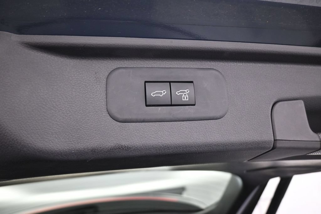 Used 2025 Toyota Grand Highlander FWD image 46
