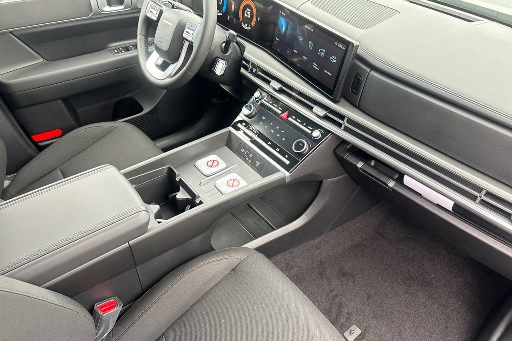 New 2026 Hyundai Santa Fe SE FWD image 16