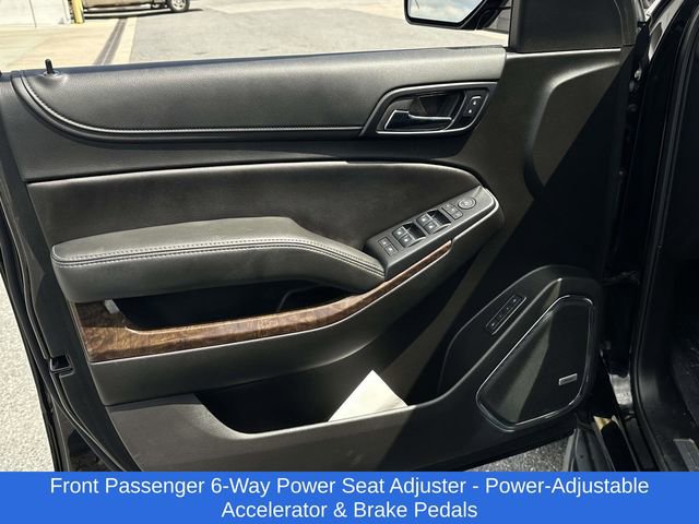 Used 2019 Chevrolet Tahoe LT w/ Luxury Package AWD/4WD image 13