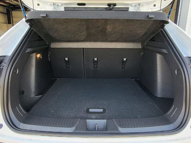 New 2026 Chevrolet Trax RS w/ Sunroof Package image 26