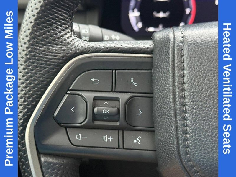 Used 2024 Toyota Tacoma TRD Sport w/ TRD Sport Premium Package AWD/4WD image 20