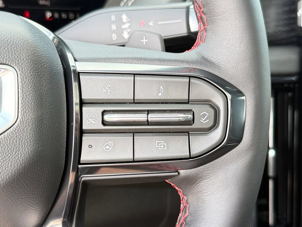 New 2026 GMC Yukon AT4 Ultimate AWD/4WD image 18