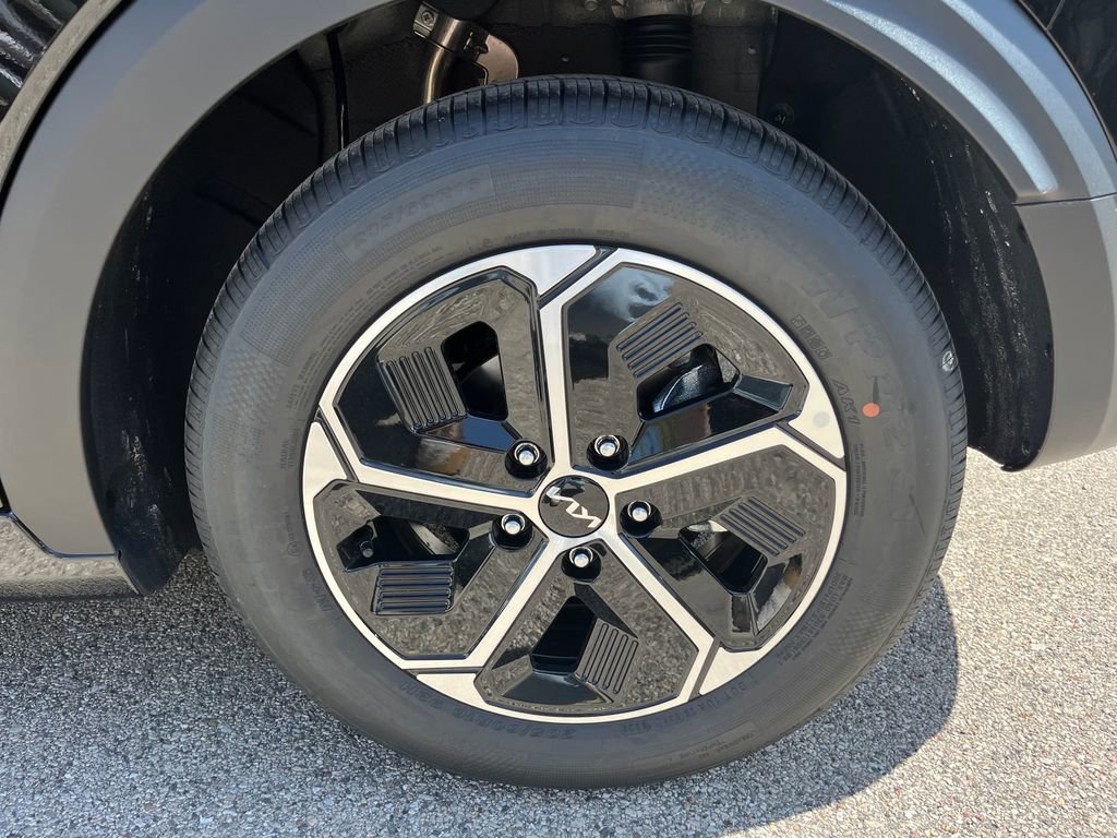 New 2026 Kia Niro EX FWD image 10
