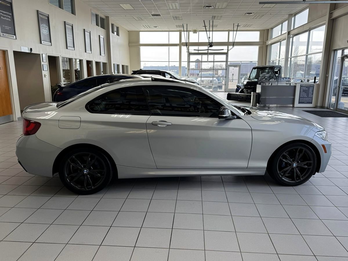 Used 2016 BMW M235i xDrive Coupe AWD/4WD image 8