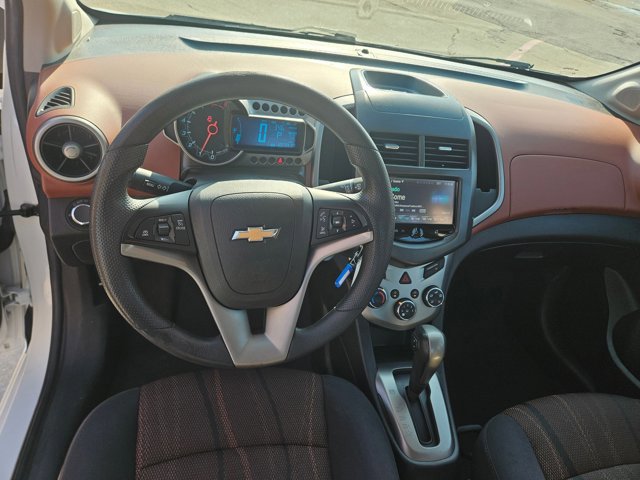 Used 2015 Chevrolet Sonic LT image 15