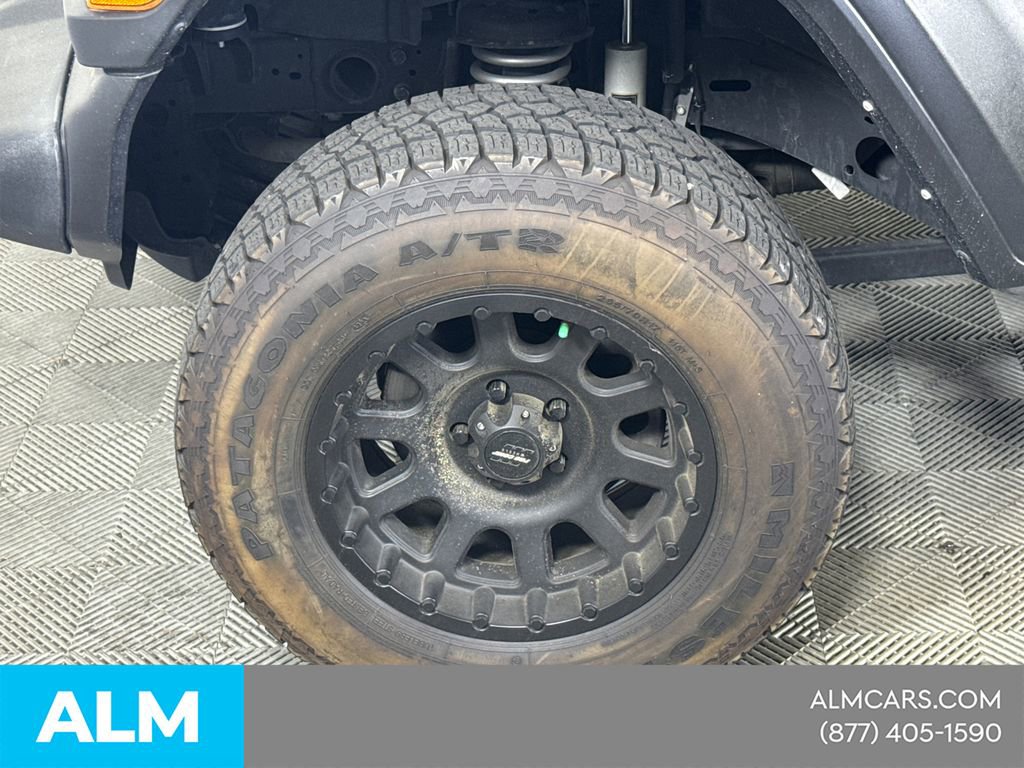 Used 2022 Jeep Gladiator Sport AWD/4WD image 15