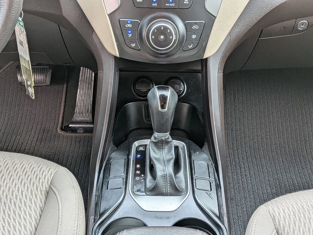 Used 2017 Hyundai Santa Fe Sport image 20