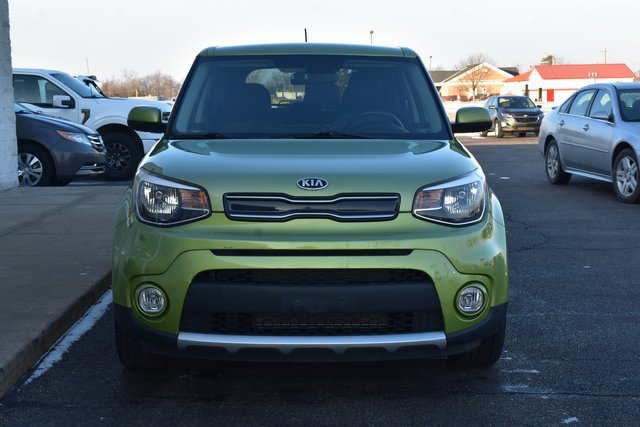 Used 2017 Kia Soul + image 8