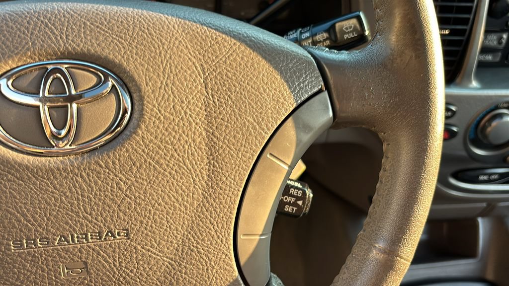 Used 2003 Toyota Sequoia Limited RWD image 17