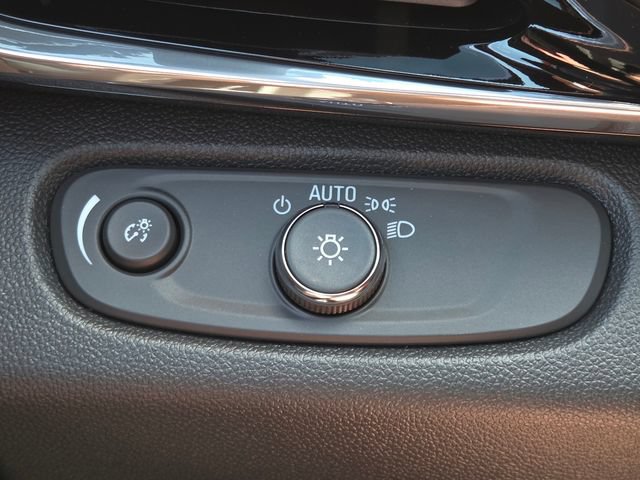 New 2026 Buick Envista Sport Touring w/ Convenience I Package FWD image 12