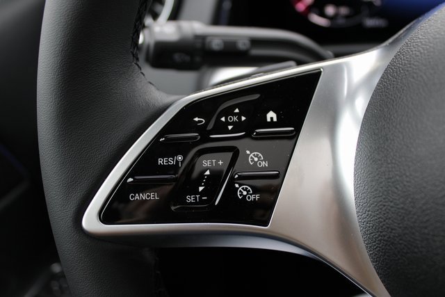 New 2026 Mercedes-Benz GLB 250 4MATIC image 19
