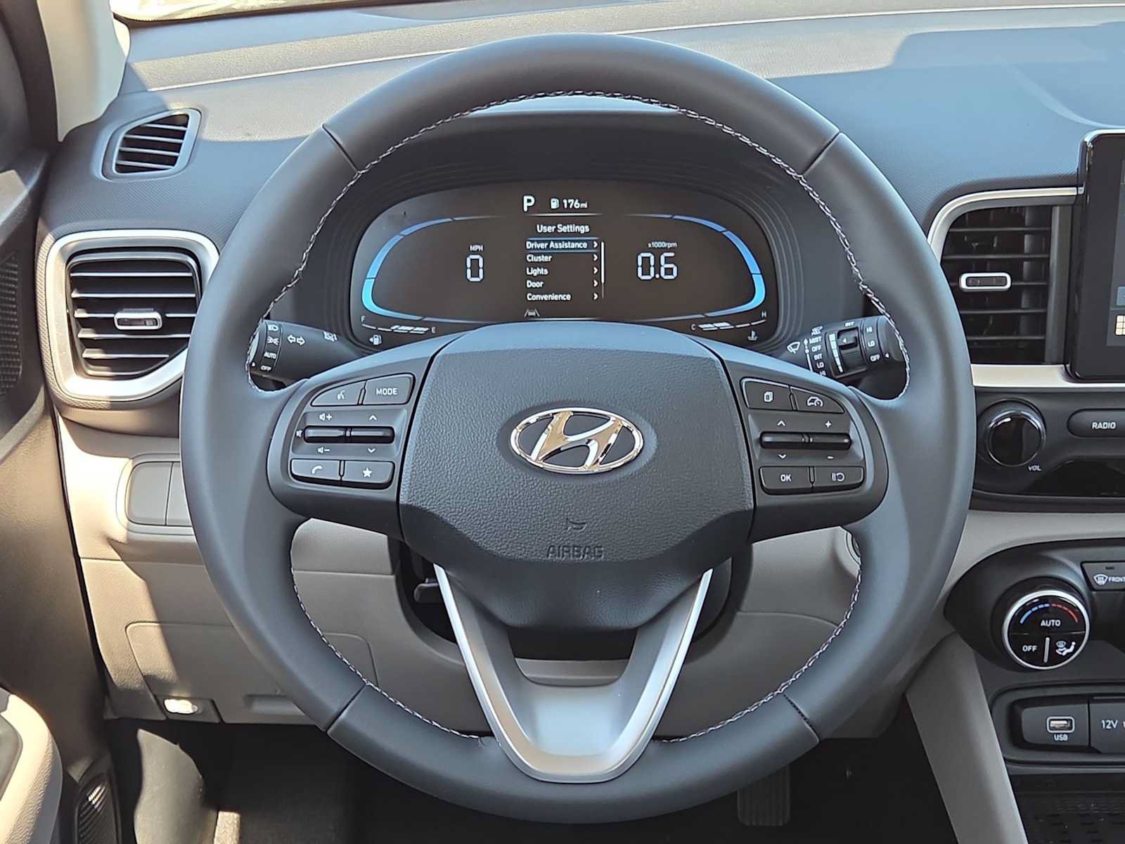 New 2026 Hyundai Venue SEL FWD image 25