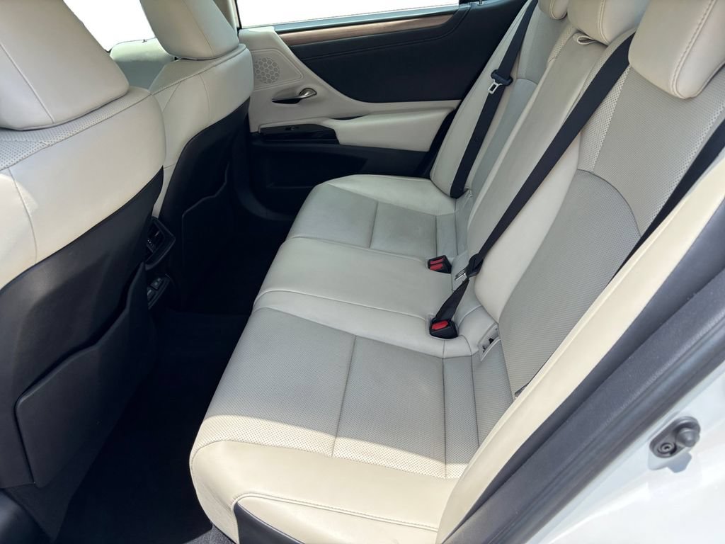 Used 2024 Lexus ES 350 w/ Premium Package FWD image 14