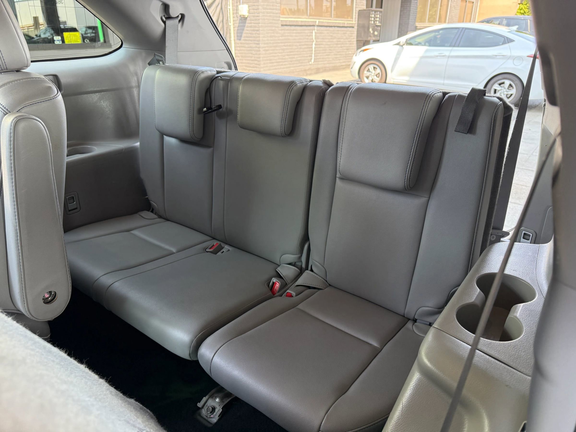 Used 2018 Toyota Highlander Limited image 18