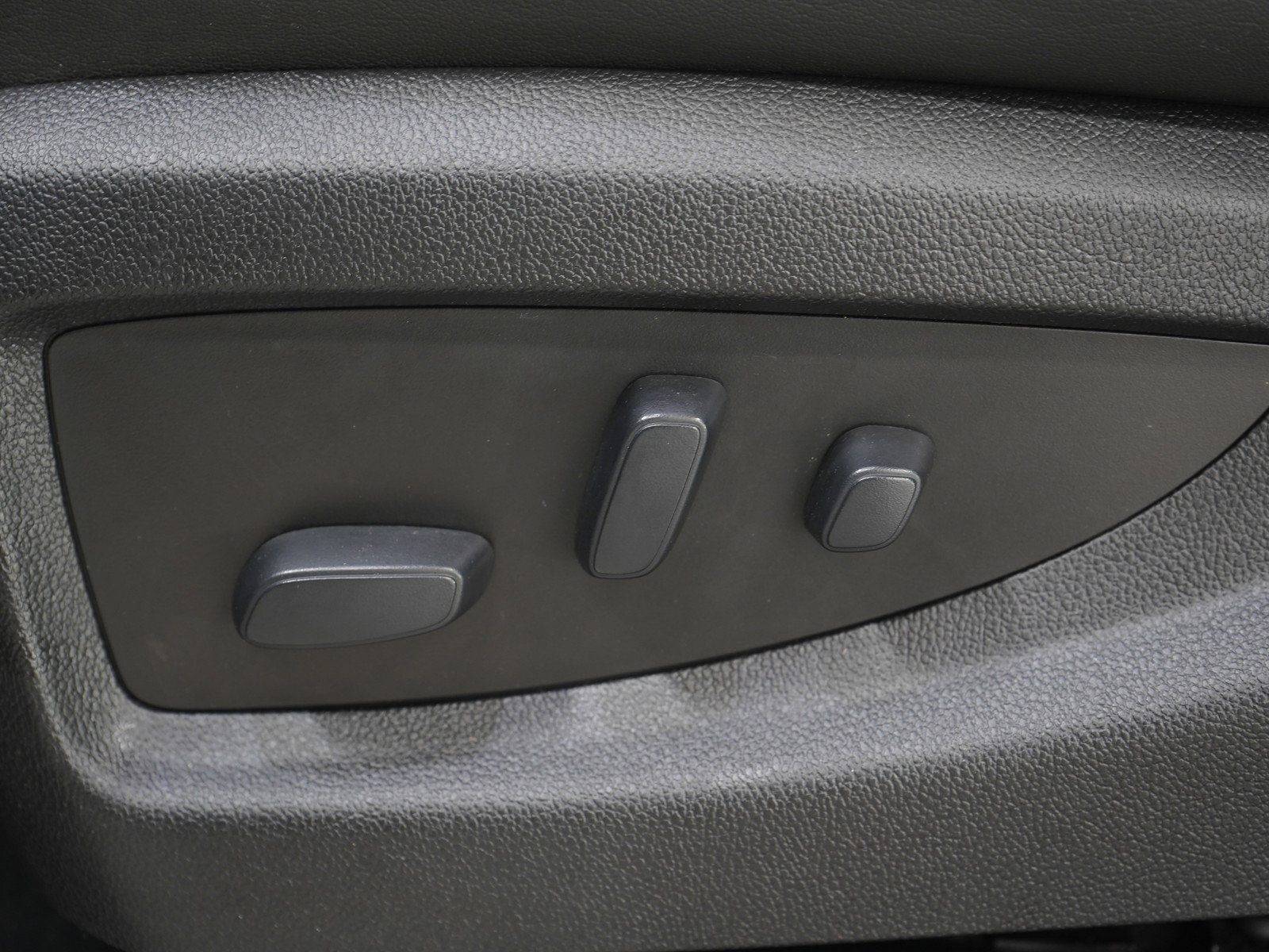 Used 2019 GMC Sierra 3500 Denali w/ Duramax Plus Package image 25