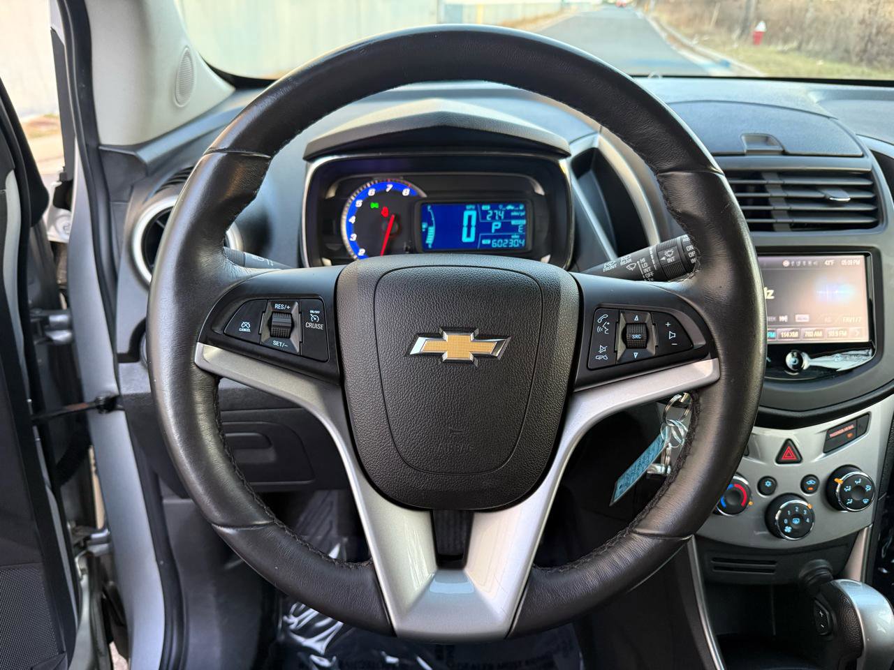 Used 2016 Chevrolet Trax LT w/ LT Convenience Package image 31