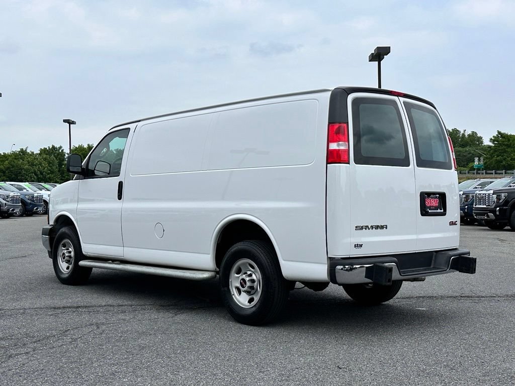 Used 2024 GMC Savana 2500 w/ Driver Convenience Package RWD image 7