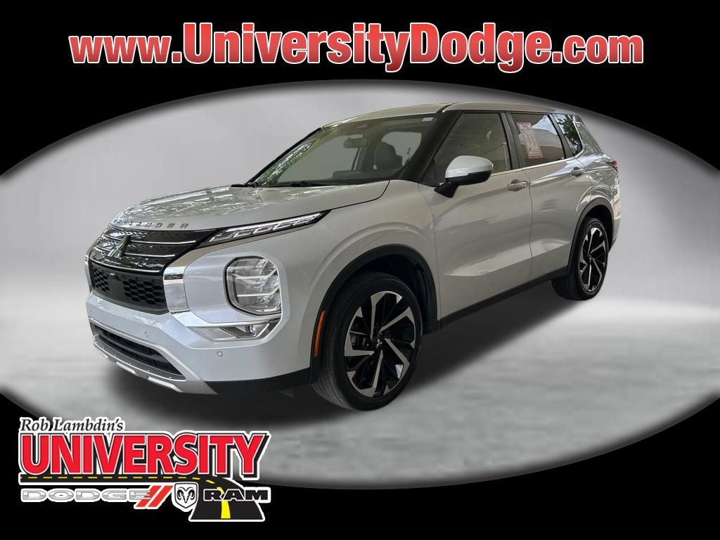 Used 2023 Mitsubishi Outlander SE FWD 360° Tour