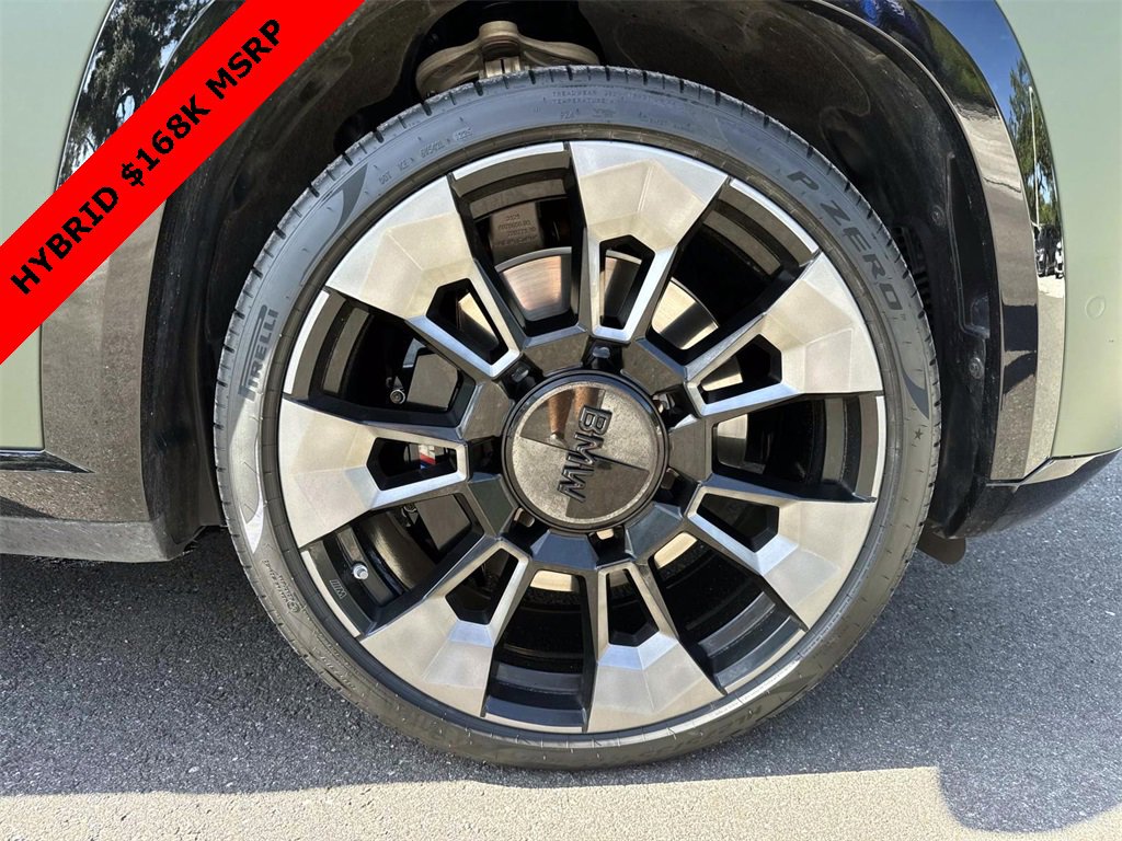 Used 2023 BMW XM image 10