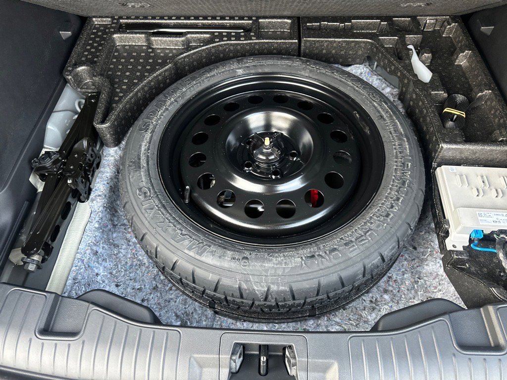 New 2026 Ford Escape SE w/ PHEV Premium Package image 43