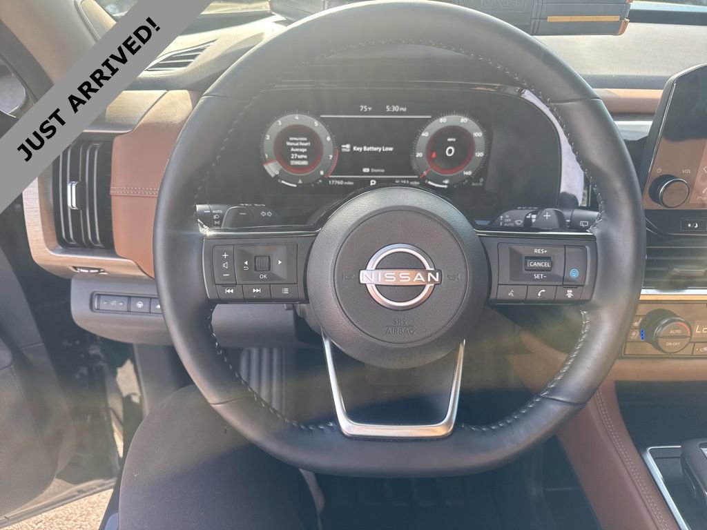 Certified 2023 Nissan Pathfinder Platinum w/ Black Appearance Package image 10