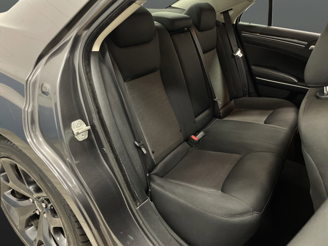 Used 2023 Chrysler 300 Touring w/ Sport Appearance Package RWD image 27