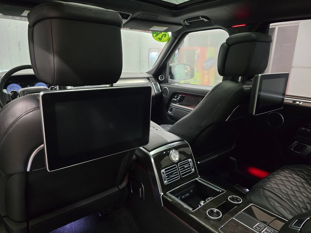 Used 2021 Land Rover Range Rover SV Autobiography Dynamic AWD/4WD image 34