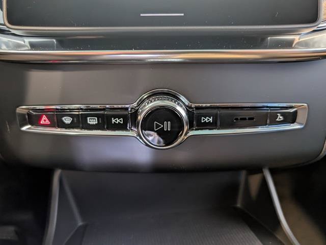 New 2026 Volvo XC90 B6 Plus w/ Protection Package AWD/4WD image 20