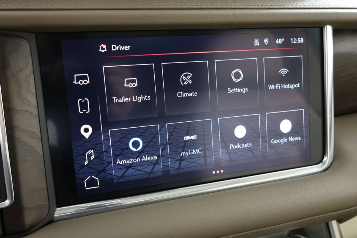 Used 2023 GMC Yukon XL Denali w/ LPO, Floor Liner Package image 60
