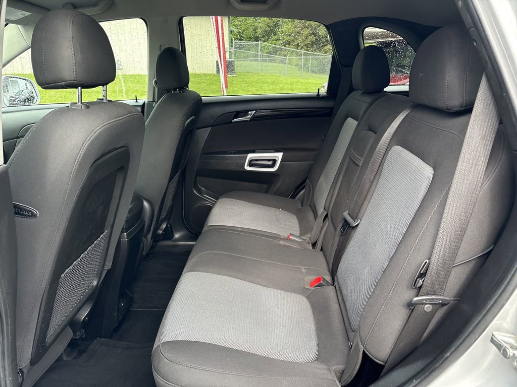 Used 2014 Chevrolet Captiva Sport LT FWD image 21