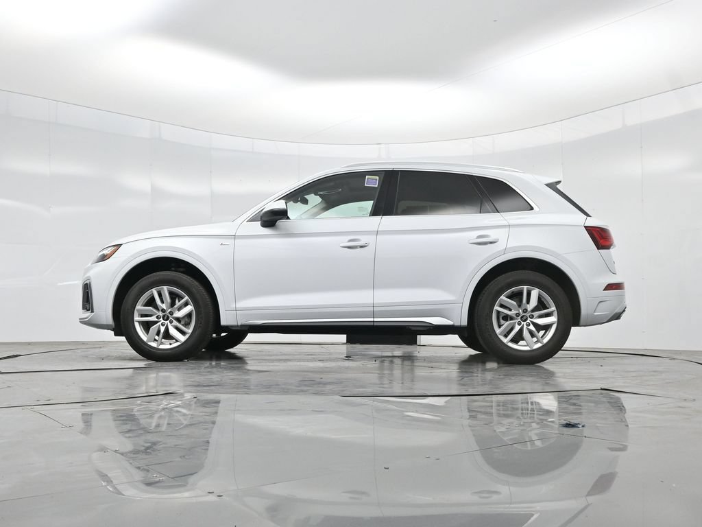 Used 2023 Audi Q5 2.0T Premium w/ Convenience Package AWD/4WD image 58