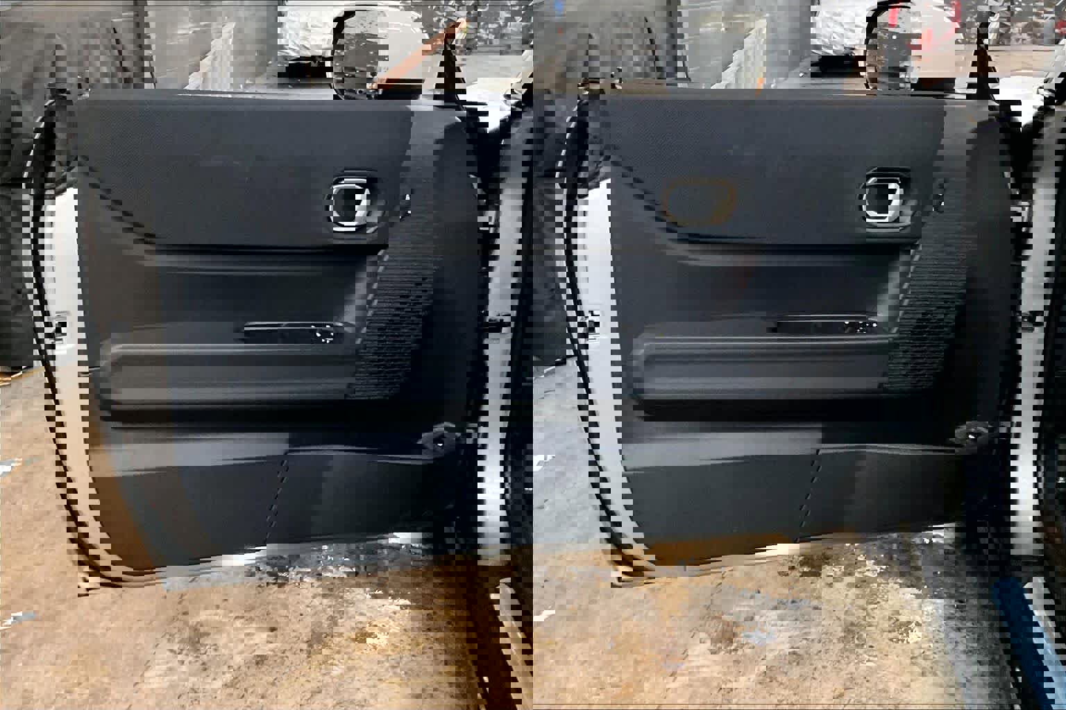 Used 2025 MINI Cooper 2-Door Hardtop image 25