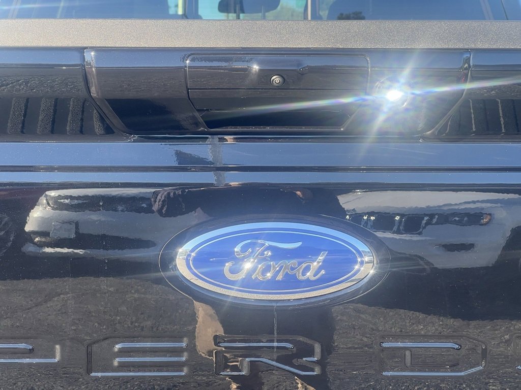 New 2026 Ford F350 Lariat image 15
