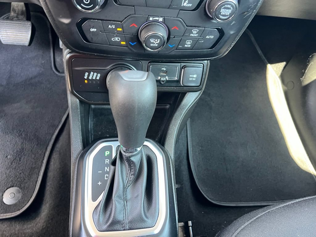 Used 2021 Jeep Renegade Sport AWD/4WD image 31