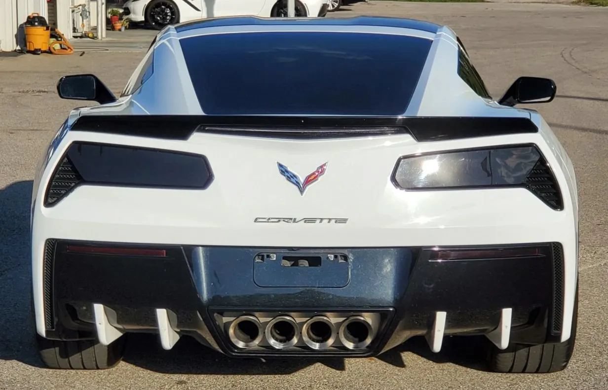 Used 2015 Chevrolet Corvette Stingray Coupe w/ 2LT Preferred Equipment Group RWD image 11