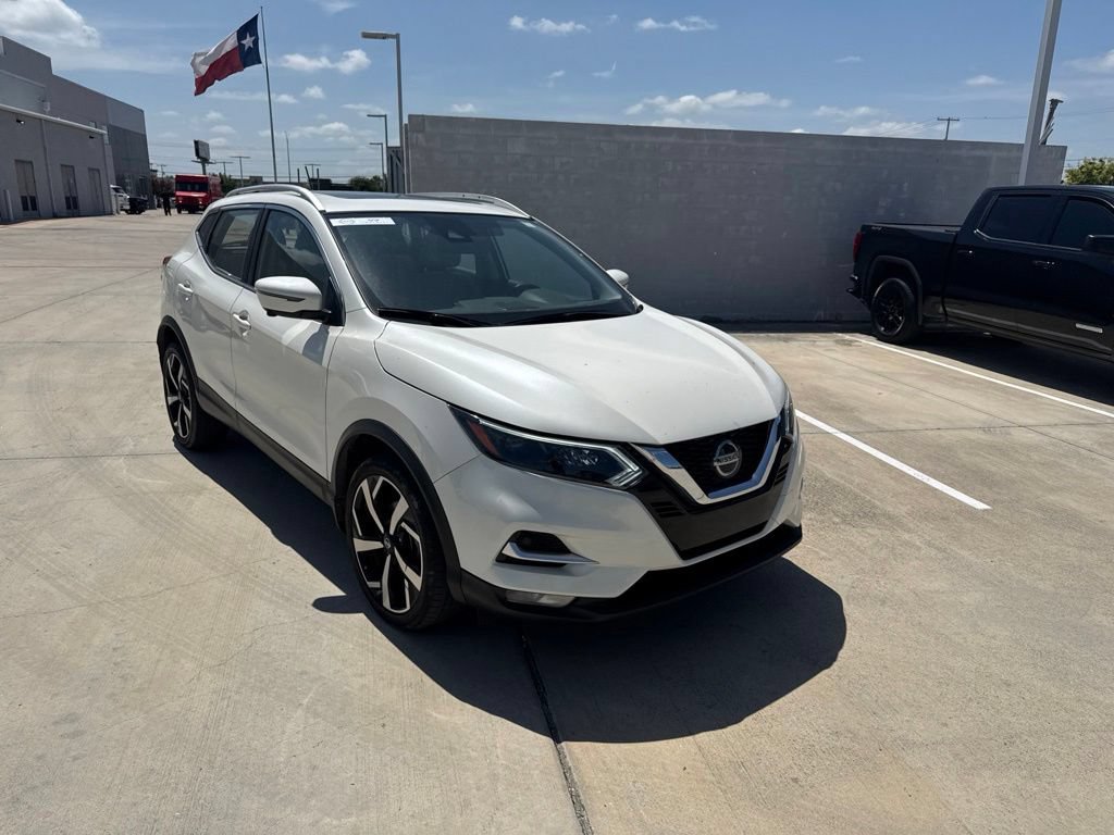 Used 2022 Nissan Rogue Sport SL w/ Premium Package AWD/4WD image 3