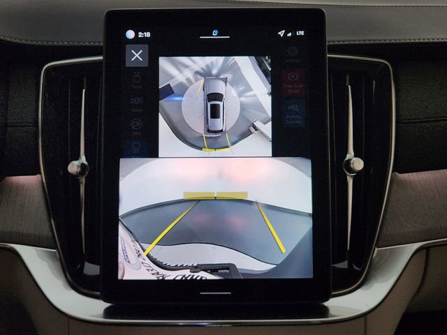 New 2026 Volvo XC90 B6 Ultra w/ Protection Package image 17