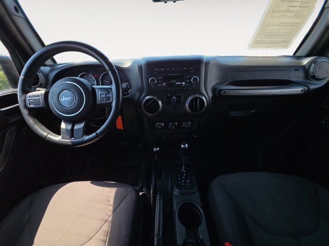 Used 2015 Jeep Wrangler Sport w/ Quick Order Package 24S AWD/4WD image 10