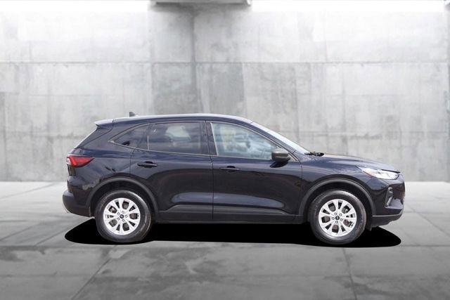 Certified 2025 Ford Escape Active AWD/4WD image 5
