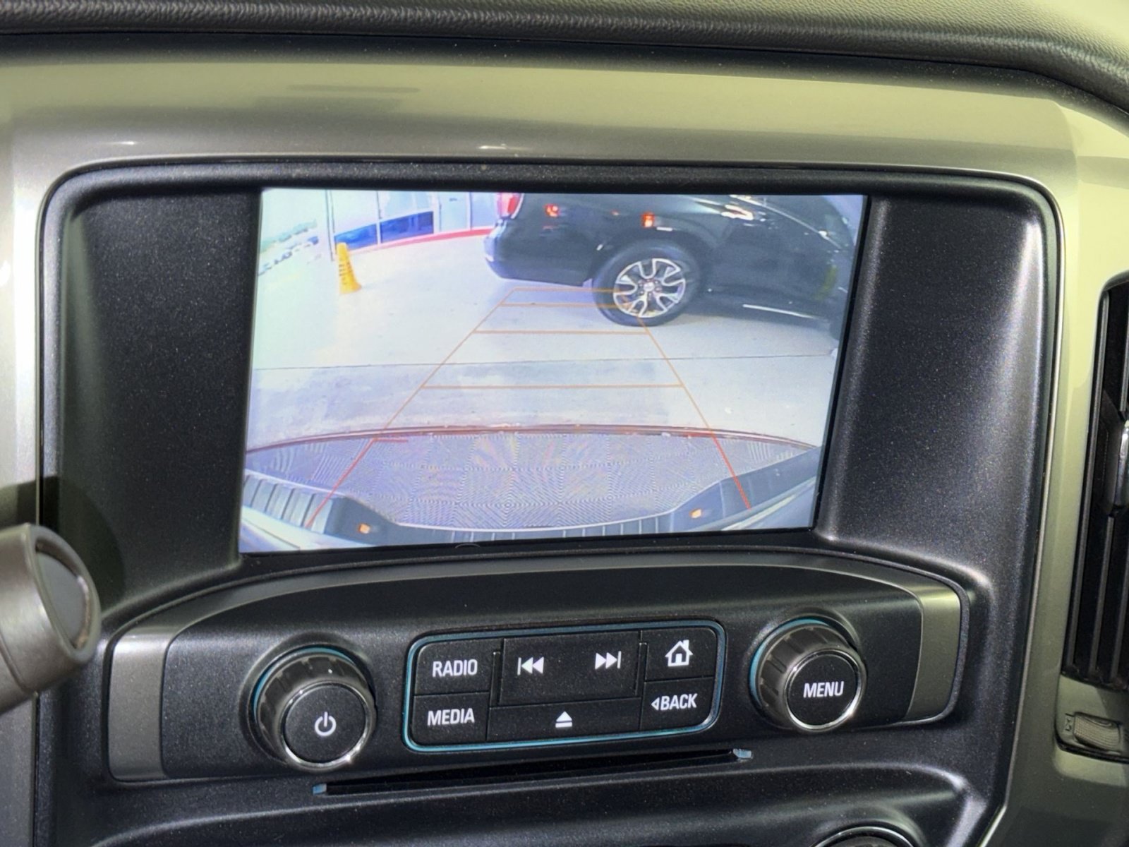 Used 2018 Chevrolet Silverado 1500 LT w/ All Star Edition AWD/4WD image 17