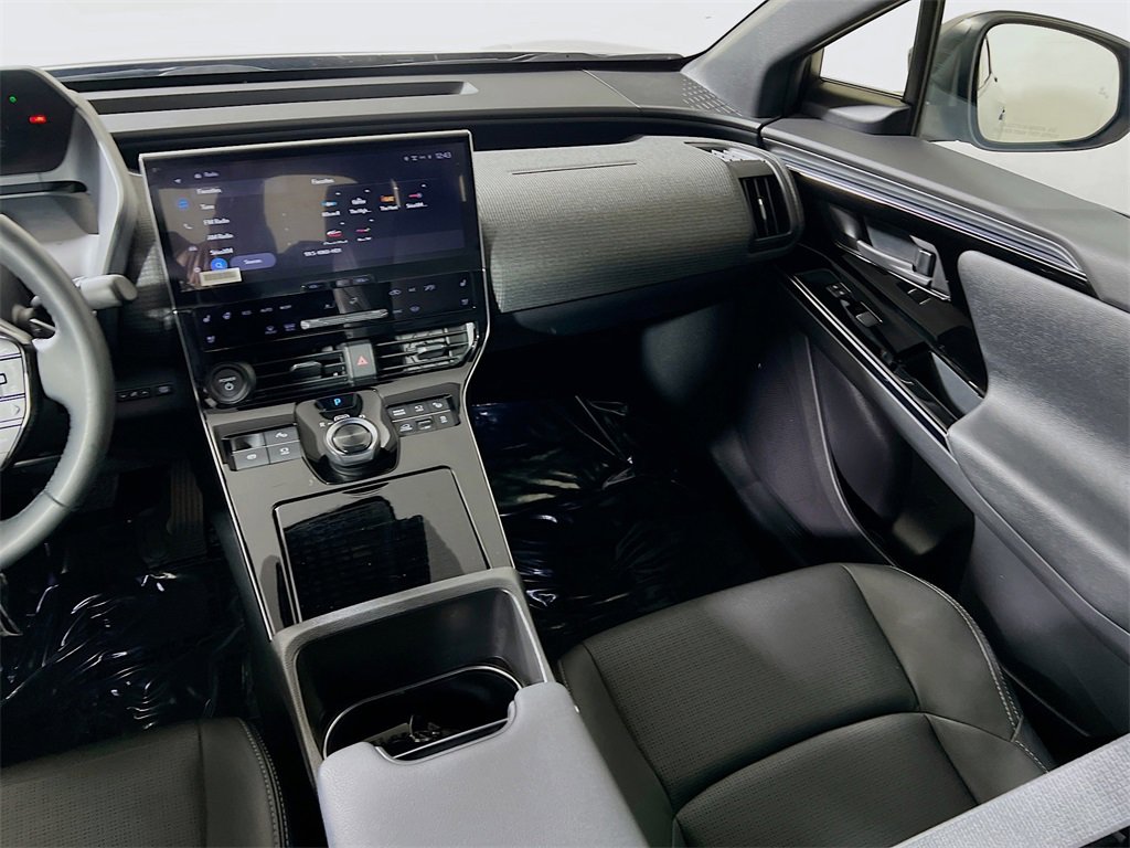 Used 2023 Subaru Solterra AWD image 20