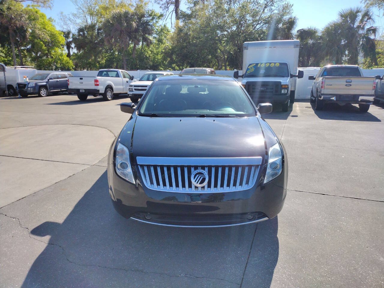 Used 2011 Mercury Milan Premier FWD image 3