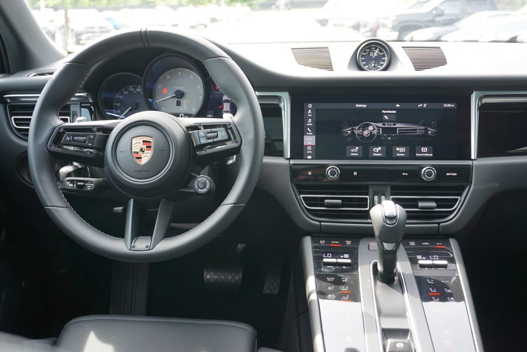 Used 2023 Porsche Macan S AWD/4WD image 52