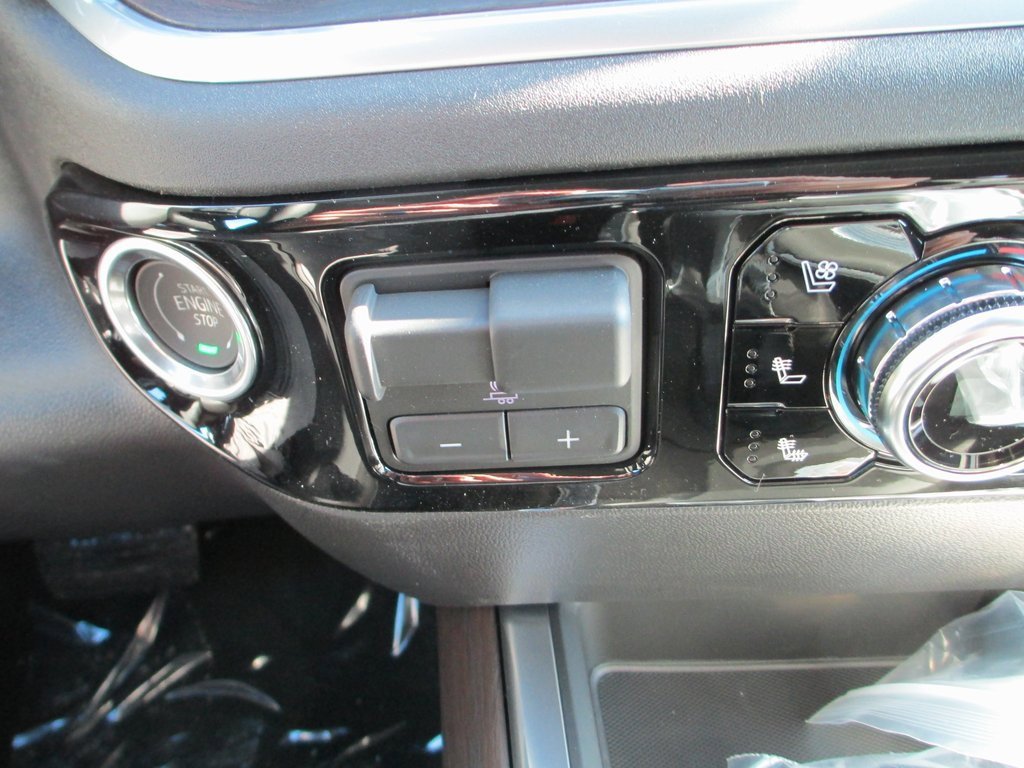 New 2026 GMC Sierra 1500 SLT w/ SLT Premium Plus Package image 20