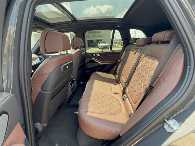 New 2026 BMW X5 xDrive50e AWD/4WD image 28